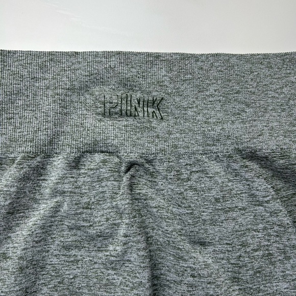 Victoria's Secret PINK Seamless Gray Contouring‎ High Waisted Ankle Leggings - Picture 6 of 15